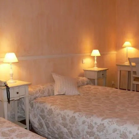 Grand De Hotel 3*