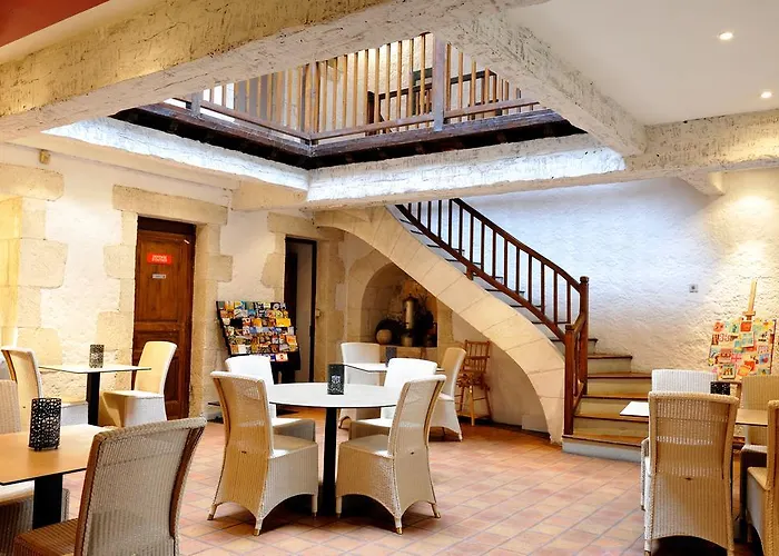 Ξενοδοχείο Grand De 3*